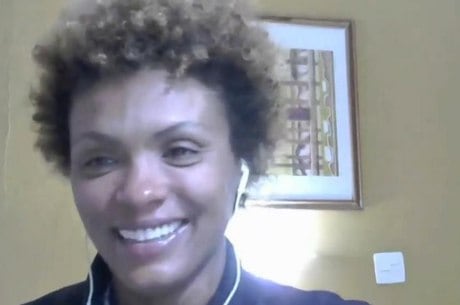 Lidi declara torcida para Lipe e Lucas