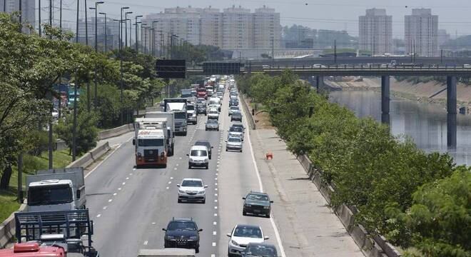 Privatização das marginais tem estimativa de investimento de R$ 3 bilhões