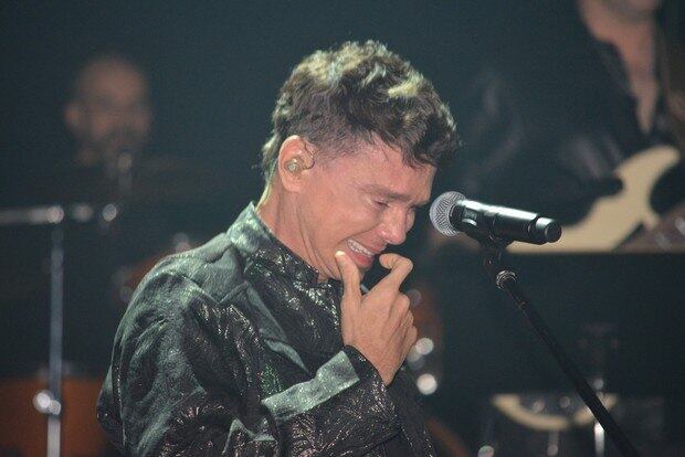 Em abril de 2013, Netinho foi diagnosticado com adenomas hepáticos benignos e ficou internado na Unidade de Terapia Intensiva (UTI), do Hospital Aliança, em Salvador. O músico foi submetido a uma biópsia e durante o procedimento teve uma das veias rompidas, tendo que passar por um procedimento cirúrgico. Na ocasião, a assessoria de imprensa descartou a possibilidade de câncer