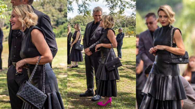 Giane (Juliana Knust) entregou tudo! Peças de couro e saltos marcaram os looks da personagem no início da série. No velório de Charles, a esposa de Alessandro (Juan Alba) não economizou nos detalhes e até um scarpin rosa pink entrou na composição