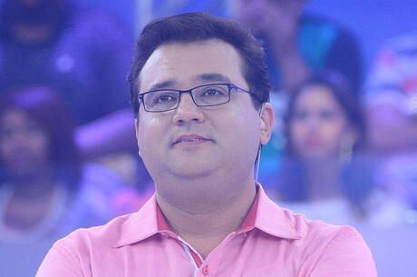 Geraldo Luis vai comandar o "Domingo Show" na telinha da Record