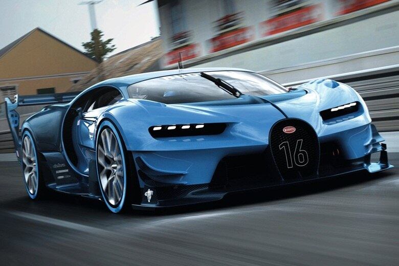 A traseira acomoda o motor W16 quadriturbo de mais de 1.200 cv — daí o numeral 16 aparecer na grade frontal. Assim como no Veyron, a tração é integral e o câmbio é um automatizado DSG com dupla embreagem e sete marchas