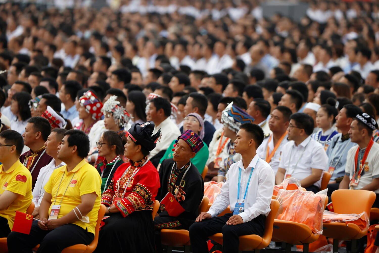 Para este centenário, as autoridades chinesas, especialistas em gestão de multidões, planejaram uma encenação em grande estilo