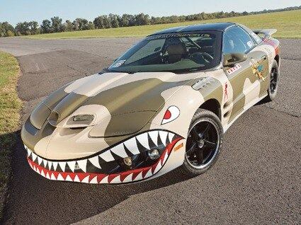 Mas não tanto quanto este "bocão" na dianteira