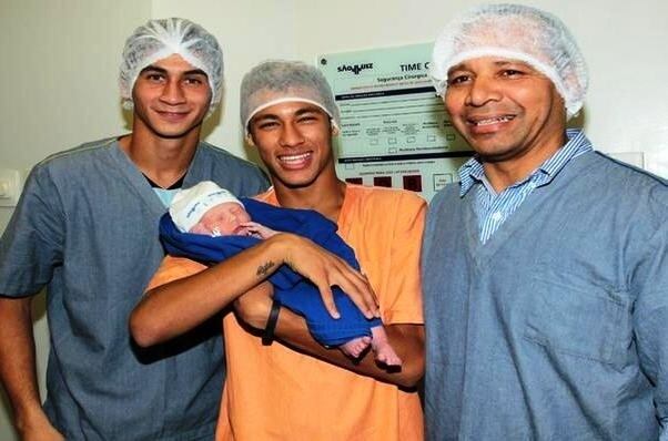 E Ganso é pardinho do filho de Neymar, Davi Lucca