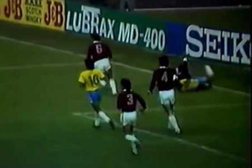 Brasil 6 x 0 Venezuela - 20/08/1989 - Nas eliminatórias da Copa do Mundo 1990, a Seleção Brasileira atropelou os venezuelanos com direito a quatro gols de Careca