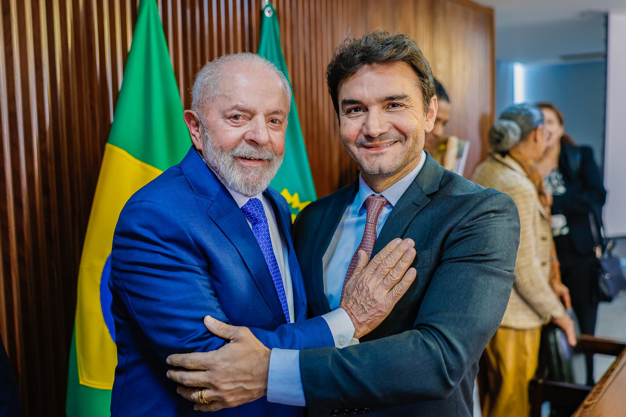 08.08.2024 - Presidente da República, Luiz Inácio Lula da Silva e o Ministro do Turismo, Celso Sabino, durante reunião Ministerial, no Palácio do Planalto. Brasília - DF.