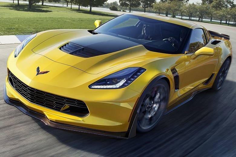 Em janeiro de 2014, foi apresentado o Corvette Z06, versão mais nervosa do superesportivo

Saiba tudo sobre carros! Acesse www.r7.com/carros