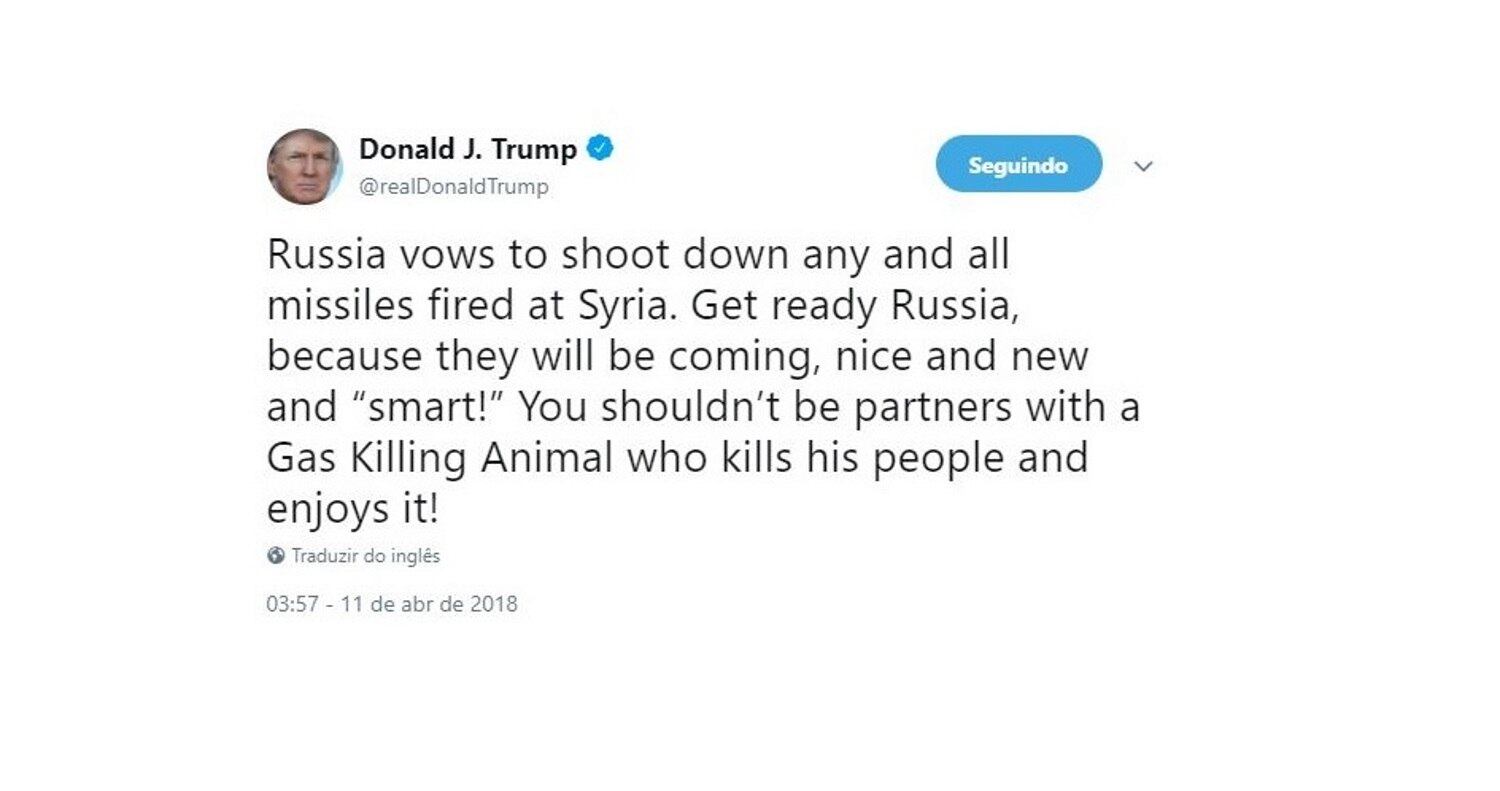 O presidente norte-americano Donald Trump mais uma vez utilizou o Twitter para fazer pronunciamentos oficiais. Desta vez, ele ameaçou a Rússia com um ataque de mísseis na Síria. As relações entre os dois países pioraram desde o possível ataque químico que aconteceu na Síria. O Kremlim respondeu dizendo que não faz diplomacia via Twitter.