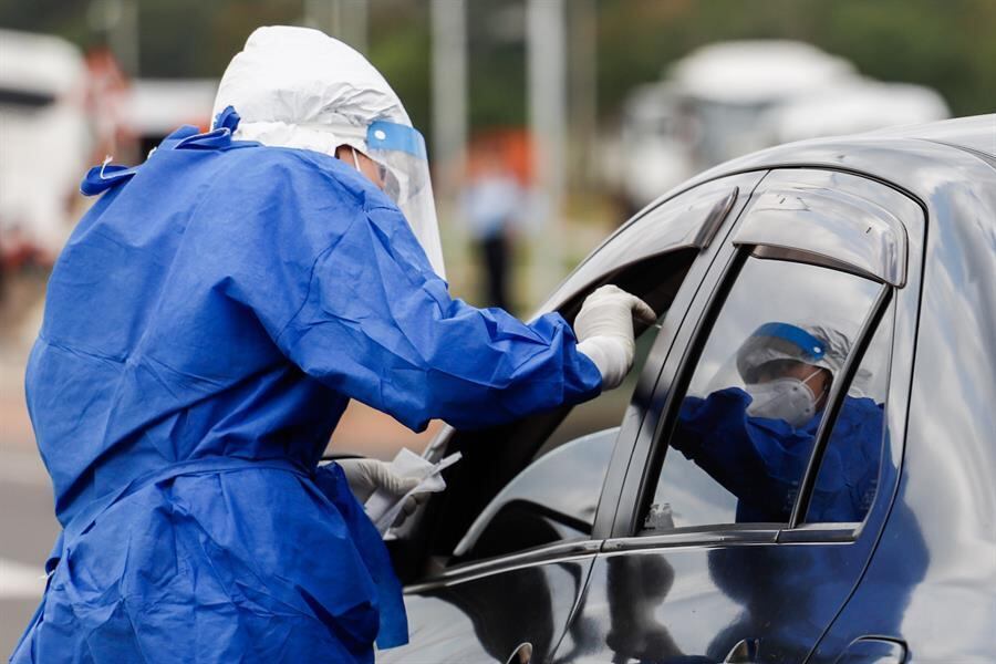 Contaminações pelo novo coronavírus têm crescido no Paraguai
