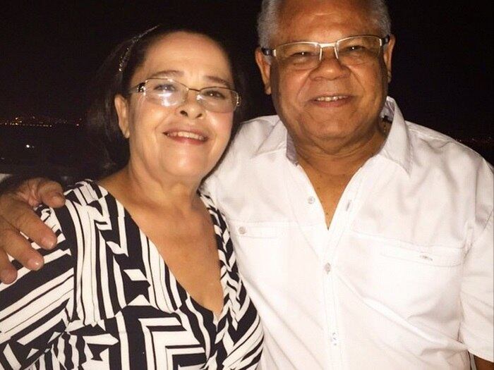 Castália e Seu Dé são os pais de Cassiane e responsáveis por incentivá-la desde pequena na carreira musical e nos ensinamentos divinos
+ Após 50 anos, vovó da cocada realiza o sonho de rever o irmão. Veja no Domingo Show!
+ Quanta diferença! Descubra como eram os famosos antes dos tratamentos dentários
+ Aproveite e confira as matérias do programa Domingo Show
+ Já curtiu a página do Domingo Show no Facebook? É só clicar!
+ Siga o Domingo Show no Twitter e receba conteúdos exclusivos!