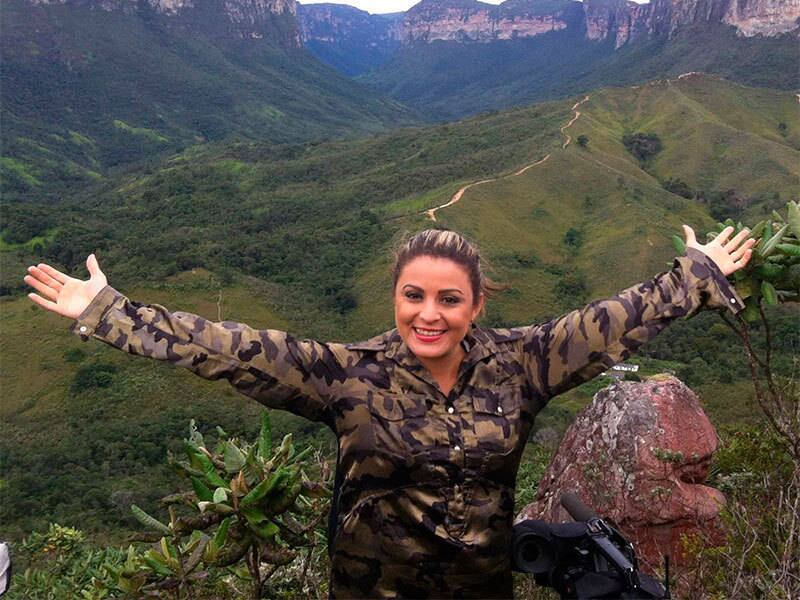 Chapada Diamantina 

O coração da Bahia, como é conhecido a Chapada Diamantina, também faz parte das viagens inesquecíveis de Ana Paula.

— Esta região foi um dos destinos mais visitados pelo programa.  Conhecemos lugares mágicos, onde vários fenômenos da natureza acontecem; um destino de aventura, que envolve ecoturismo, ou seja, uma ligação direta com a natureza. Visitamos destinos maravilhosos e enfrentamos muitos obstáculos para chegar a determinados atrativos naturais, como a Cachoeira da Fumaça, que foi realmente muito emocionante
