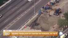 Cratera na Marginal Tietê complica trânsito em São Paulo