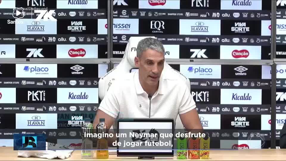 Santos apresenta Juan Pablo Vojvoda como novo técnico do time