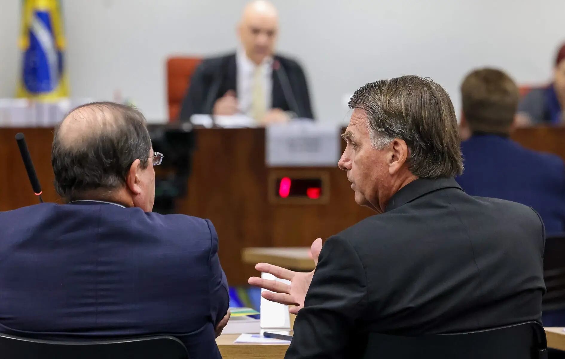 Bolsonaro é réu na ação penal que apura se houve tentativa de golpe de Estado