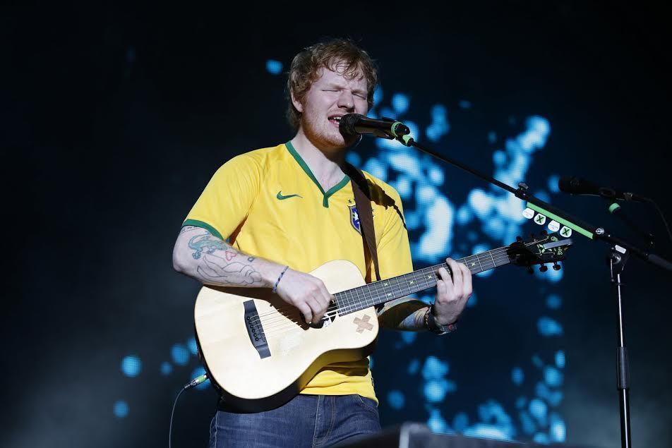 Ed Sheeran se apresentou na HSBC Arena na noite desta quinta-feira (30) no Rio de Janeiro