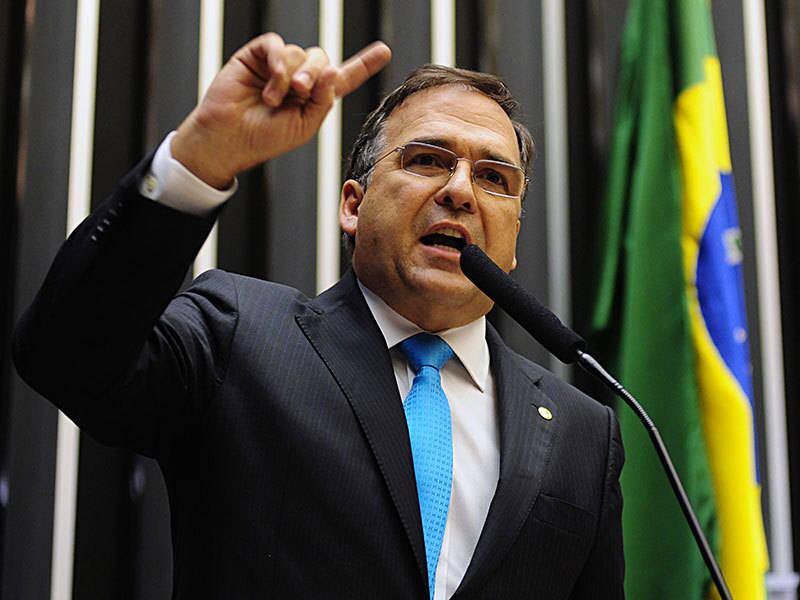 Sandro Mabel não recebe salários pela atuação como assessor