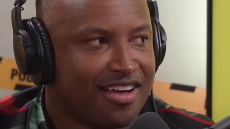 "Em primeiro lugar, que incrível saber que você existe! Eu estou há vinte e um anos contando essa história e há vinte e um anos achando que você não existia. Cara, eu estou muito feliz. Muito feliz que você apareceu. Muito obrigado! Depois desse tempo todo, você entender o tamanho da gratidão que eu tenho por esse dia, eu estou aqui — vinte e um anos depois — te agradecendo", disse o cantor na mensagem a Isabel.