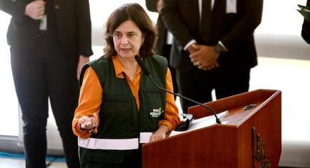 Nísia (foto) disse que não há evidências de que a Éris escape da proteção das vacinas