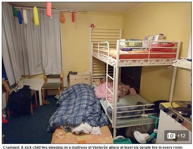 Hoje, 600 homens, mulheres e crianças estão abrigados no
local

Como 10 mil crianças imigrantes 'sumiram' sem deixar rastro na Europa
