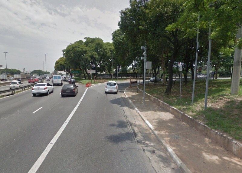 Radar campeão multa conversão proibida à direita na marginal