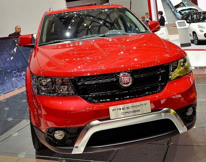 O Freemont Cross repete as atualizações feitas em fevereiro no Dodge Journey, que ganhou nos Estados Unidos a versão Crossroad, exatamente com os mesmos apliques off-road acrescentados no crossover da Fiat

Veja a cobertura completa do Salão do Automóvel de Genebra 2014

Saiba tudo sobre carros! Acesse R7.com/carros
