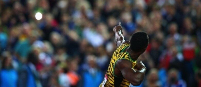 Bolt ganhou mais um ouro e adiou sua aposentadoria
