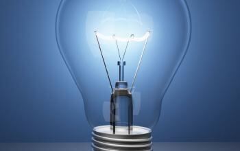 Os cientistas afirmaram que era a hora de melhorar a tecnologia, já que as incandescentes pouco se modificaram por quase 100 anos