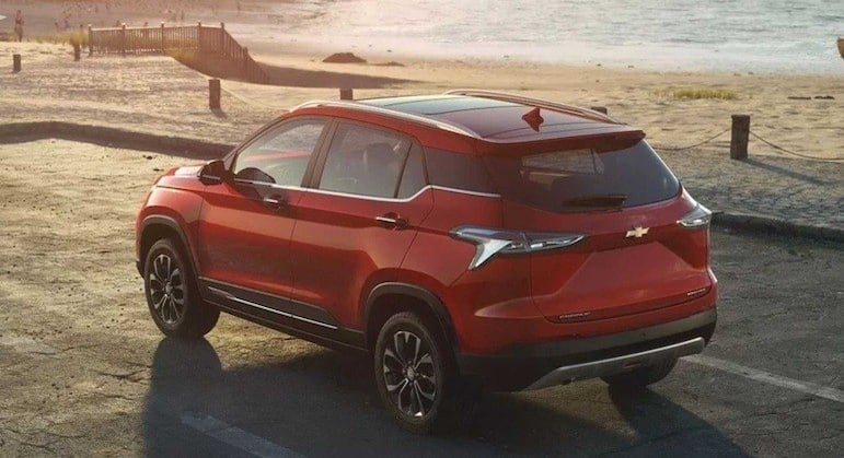 Modelo tem 4,22 m de comprimento