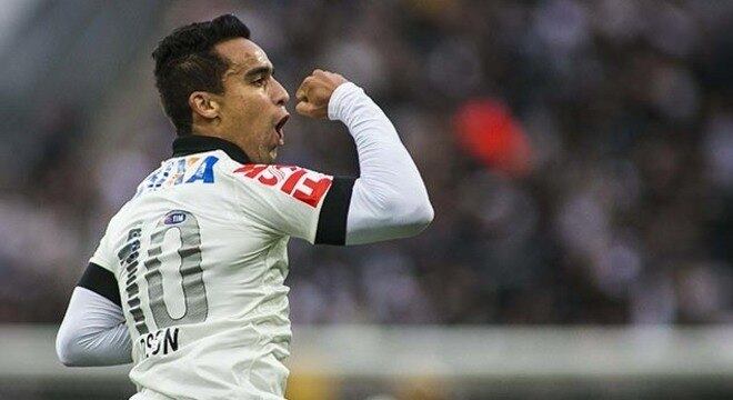 Jadson: mais uma exibição preciosa, três tentos