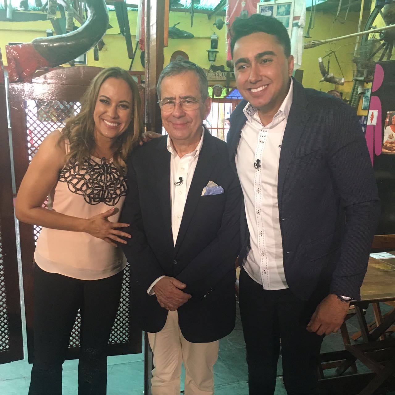 O Domingo Espetacular vai ao ar às 19h30 na tela da Record