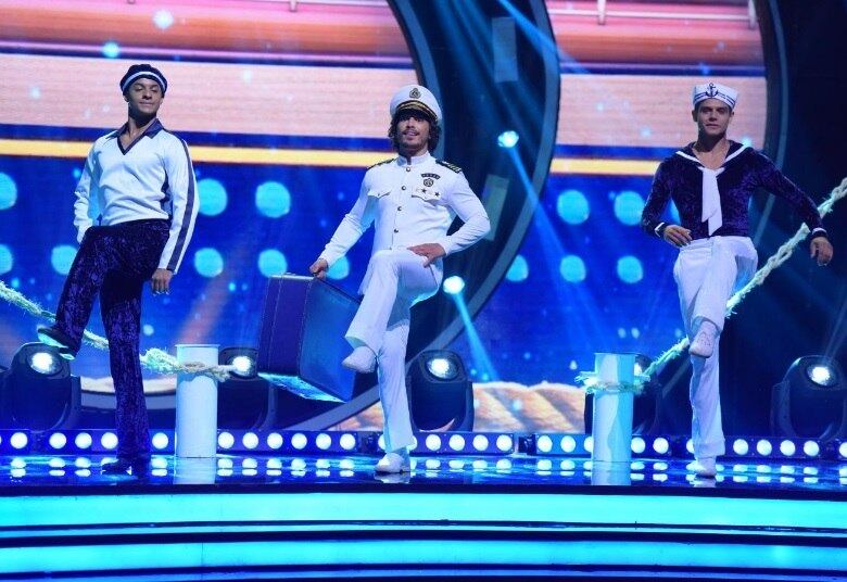 Douglas ainda participou do desafio em grupo, mas perdeu os três pontos extras concedidos à melhor coreografia. Junto com Isabel Fillardis, Joanna Maranhão e Marina Elali, ele foi para a sua quarta zona de risco e acabou sendo eliminado do reality show com 20,70% dos votos. Acompanhe o Dancing Brasil, todas as quartas-feiras, às 22h30, na Record TV. 