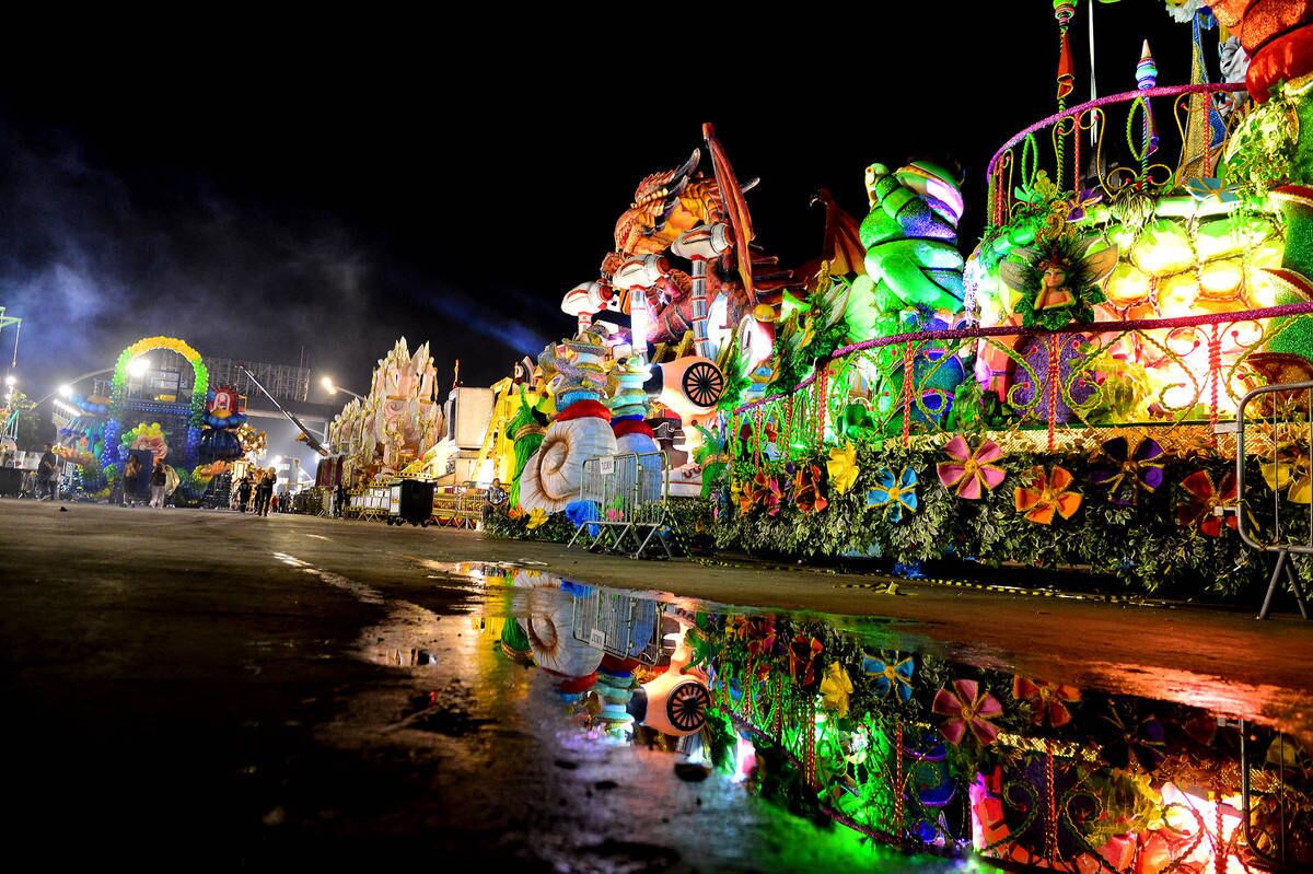 Programação da CET conta com 762 agentes de trânsito para monitorar interdições para desfile dos blocos