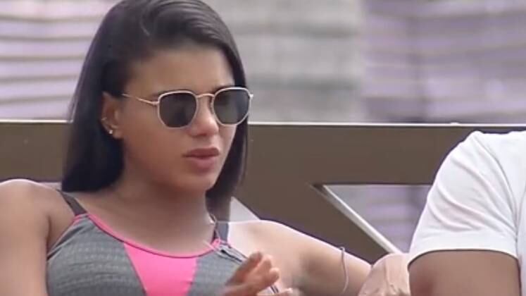 Jakelyne teve direito de resposta e aproveitou para se desculpar com Luiza, por ter mencionado sua filha durante a votação no ao vivo. Entretanto, a peoa não concordou com as acusações feitas. "Foi na raiva. Te peço perdão. Segundo ponto, nem vou argumentar sobre eu e Lipe, isso não tem fundamento. Sobre o Mariano, em uma conversa, ele me falou com todas as letras que não tinha ninguém", explicou a modelo.