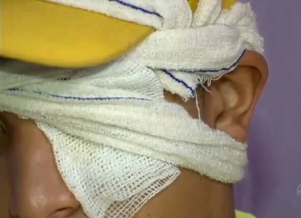 Agora, o adolescente quer que o policial que o feriu seja expulso da
corporação. E nota, a Corregedoria da PM informou que determinou a abertura de
inquérito para apurar os fatos
Assista à matéria do Hoje em Dia

Experimente: todos os programas da Record na íntegra no R7 Play
