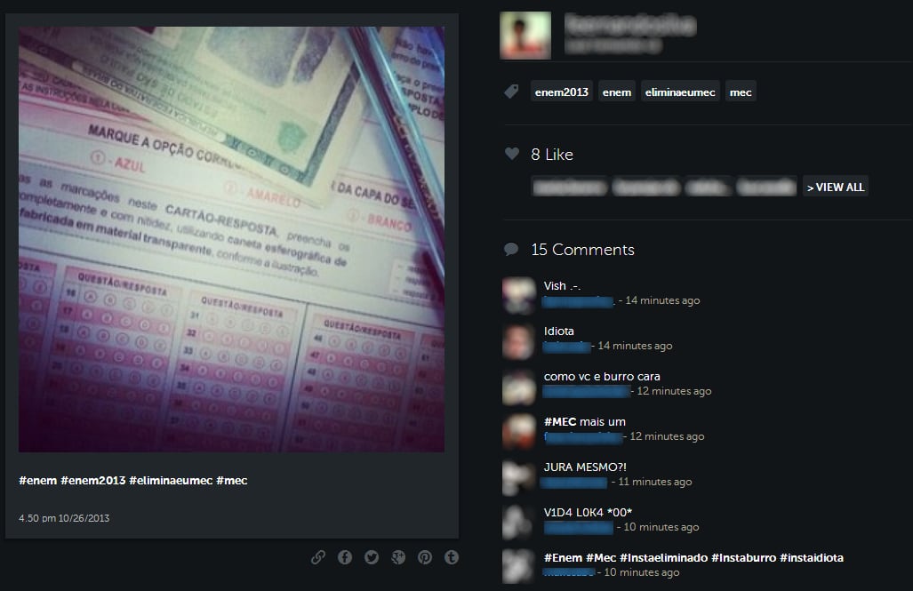 Mesmo assim, o Instagram está repleto de fotos de provas. Na última sexta-feira (25), o ministro da Educação, Aloizio Mercadante, reforçou o alerta sobre uso de aparelhos eletrônicos na prova, o que é proibido 

Leia mais: Atrasada, mãe de candidata tenta forçar portão de entrada no Enem 2013. Veja imagens do 1º dia
