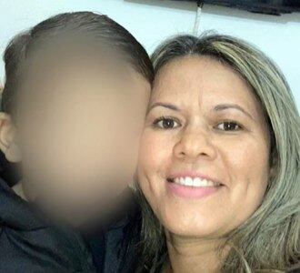 Raimunda e filho de três anos