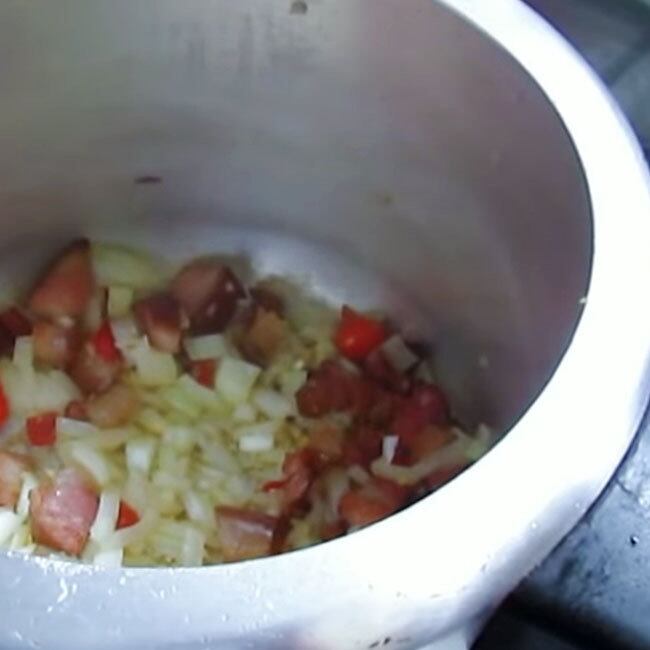 Canjiquinha com Costelinha