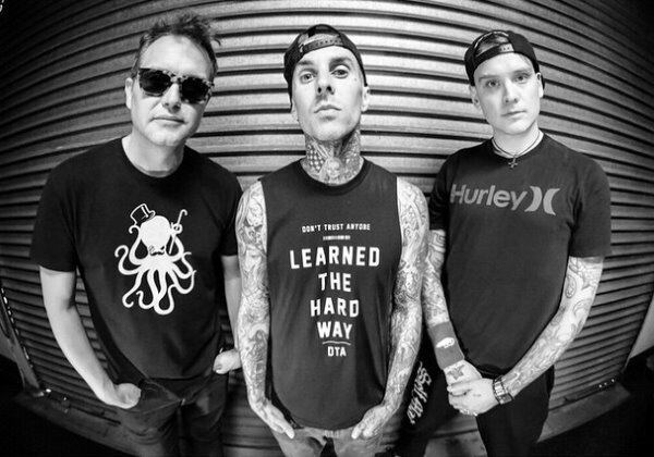Blink-182 com Matt Skiba