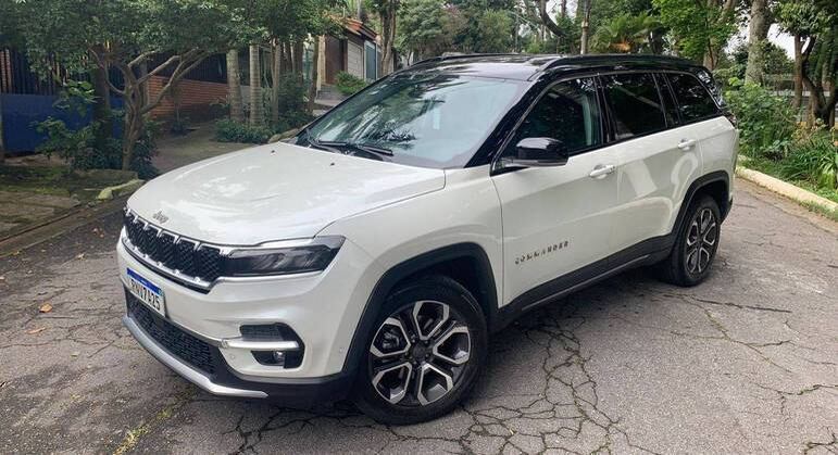 Jeep emplacou 1.894 unidades do Commander