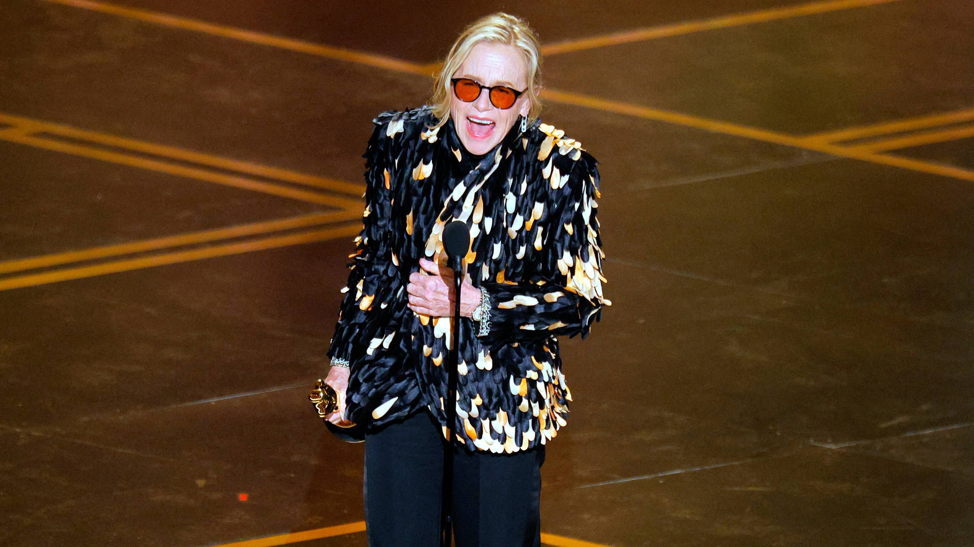 Amy Madigan ganha o Oscar de Melhor Atriz Coadjuvante por 'A Hora do Mal'