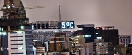 Termômetro registra 5º C às 2h56 da madrugada desta quarta-feira (24) na região da Avenida Paulista
