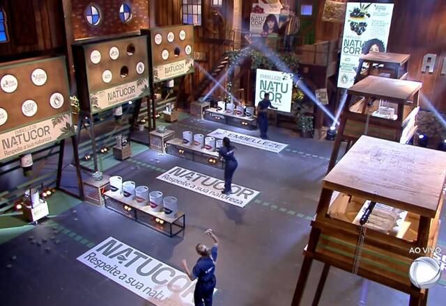 Tays começou liderando a competição. A peoa se mostrava determinada a conquistar o Chapéu e deu o seu melhor o tempo todo