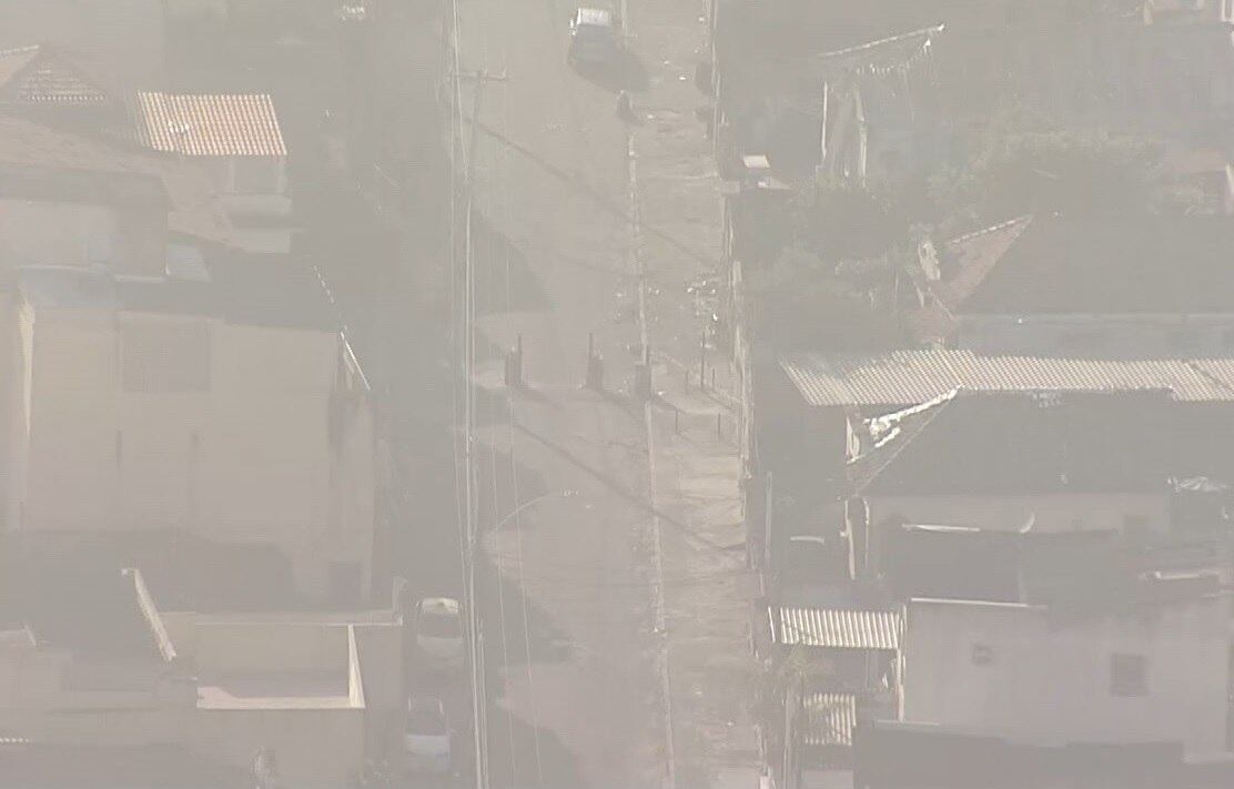 Polícia realiza operação na comunidade da Serrinha, na zona norte do Rio
