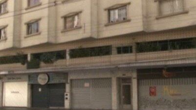 Banco invadido pelos criminosos fica em uma movimentada avenida e a 200 metros de posto da polícia