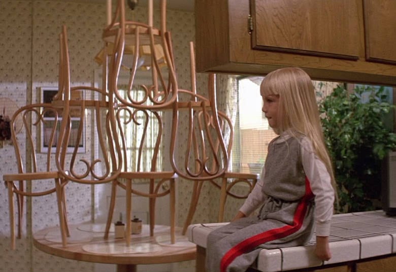 "Venha para a luz, Carol Anne" - Poltergeist