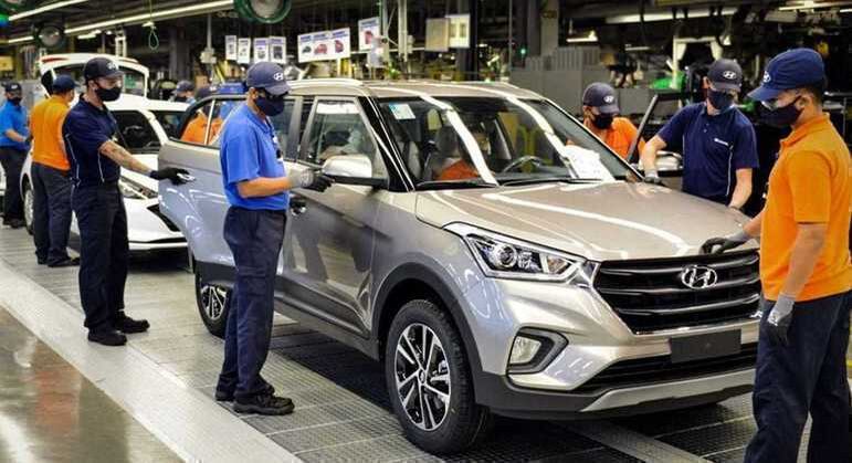 Brasil deve ter entre 240 e 280 mil veículos a menos neste ano