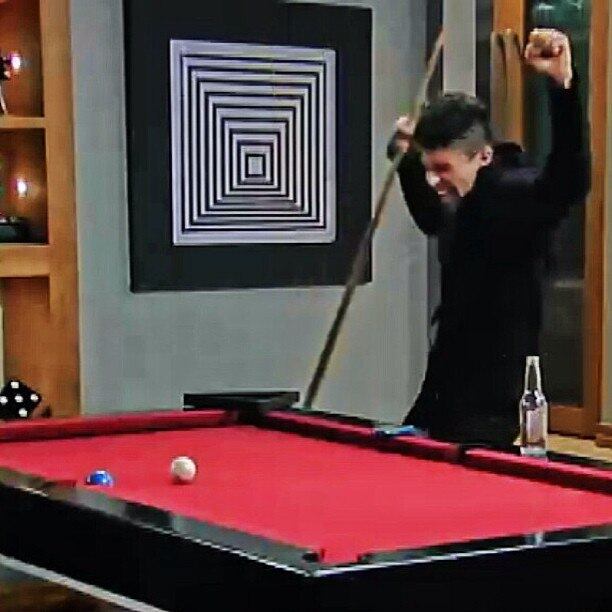 Diego Montez, que interpreta o personagem Rick, vibrou com o dia da estreia: "Dia de festa hoje! Estreia Dona Xepa na Record. 22h15. Aeeee..."