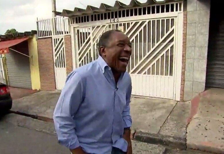Apesar de todas as conquistas, Geraldo mantém a humildade: "Tenho sucesso ao ponto de ser feliz, ter uma família e não me sentir
inseguro se me falta alguma coisa material”.
• Assista ao vídeo: Ex-catador de lixo fatura R$ 50 milhões por ano e vira empresário de sucesso
• Acompanhe o SP no Ar de segunda à sexta, às 07h, na Record TV