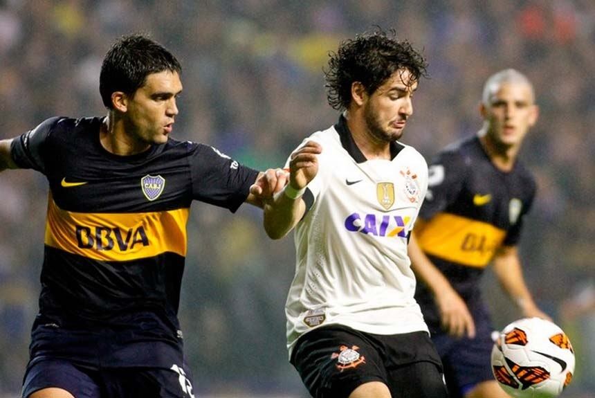 2013 - Oitavas de final. Boca classificado para as quartas.
Ida: Boca Juniors 1 x 0 Corinthians
Volta: Corinthians 1 x 1 Boca Juniors